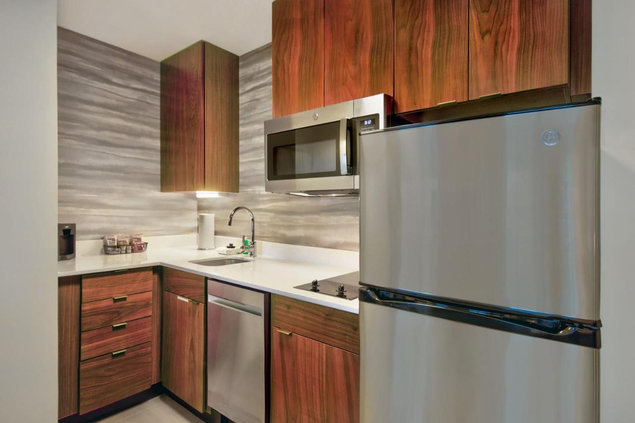 Residence Inn By Marriott Orlando At Flamingo Crossings Town Center Four Corners Exteriör bild
